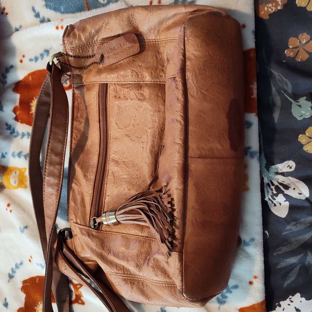 BPC9- Cabin Creek Brown Leather Handbag